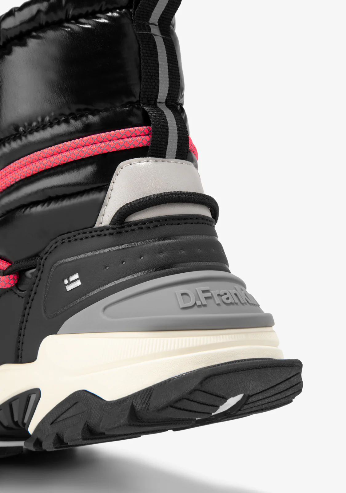 347 Pluf Black - Image 3