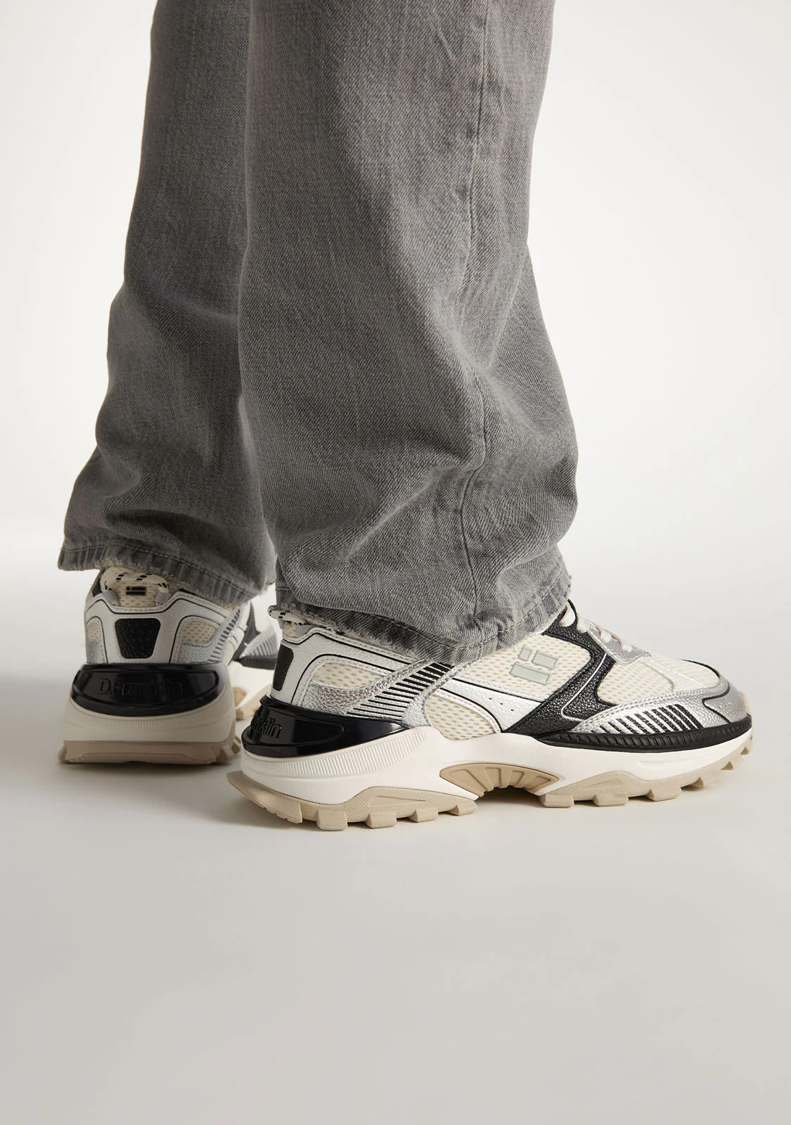347 Track Flame Silver / Black - Image 5