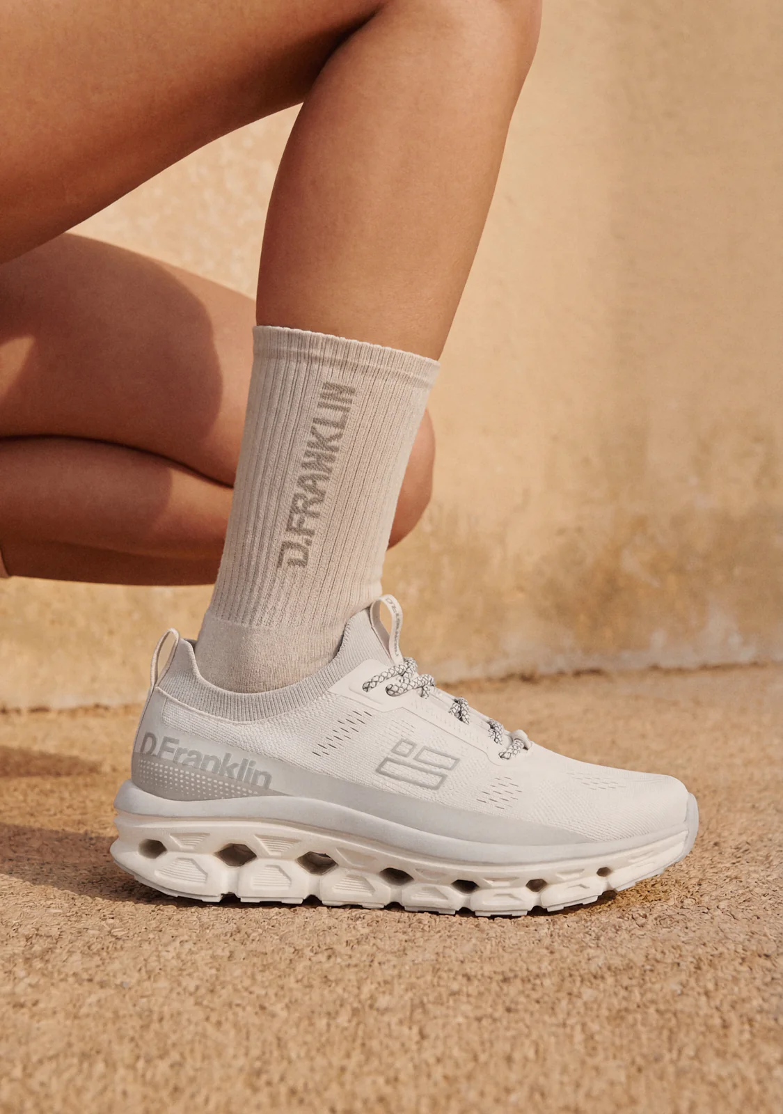 Aero Off White - Image 5