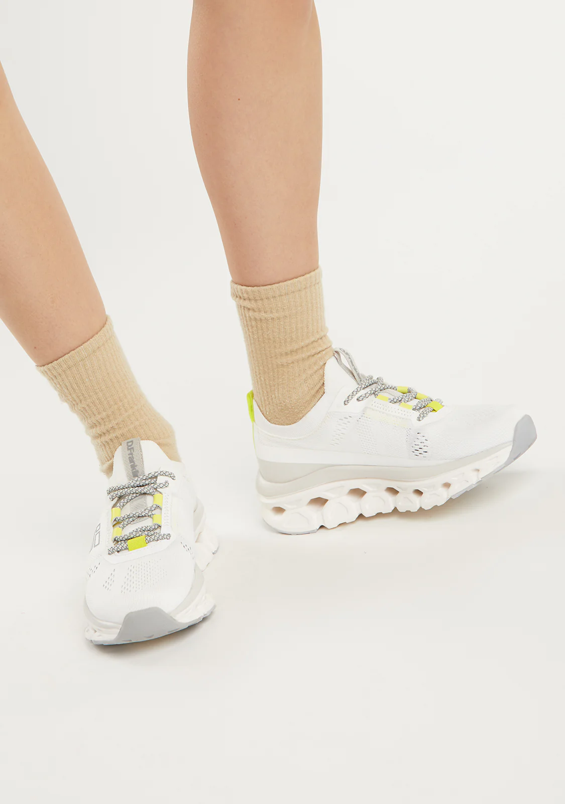 Aero Sneakers Mesh White - Image 5