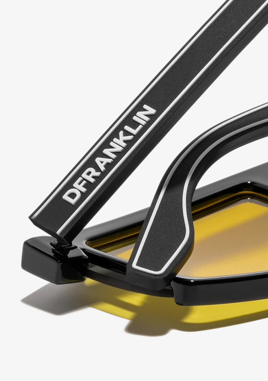 Alpha Shiny Black / Yellow - Image 3