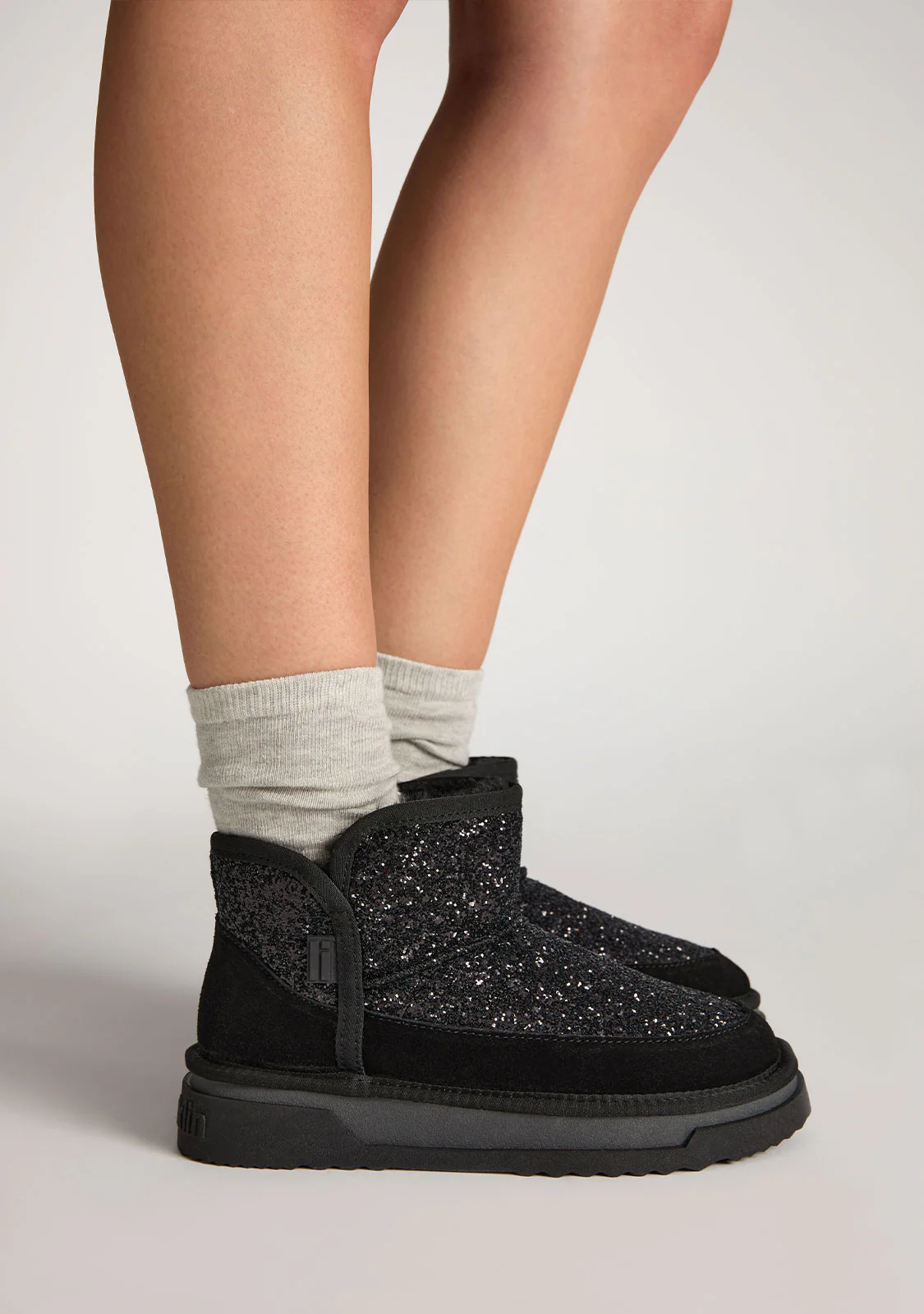 Atlas Glitter Black / Black - Image 5