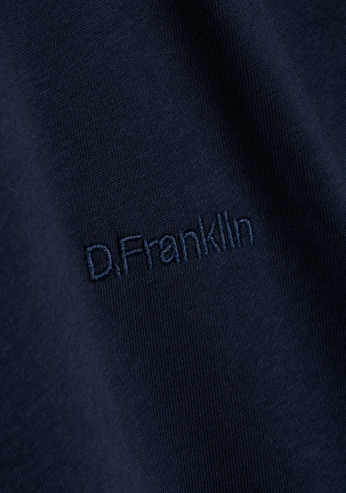Basic T-Shirt Navy - Image 2