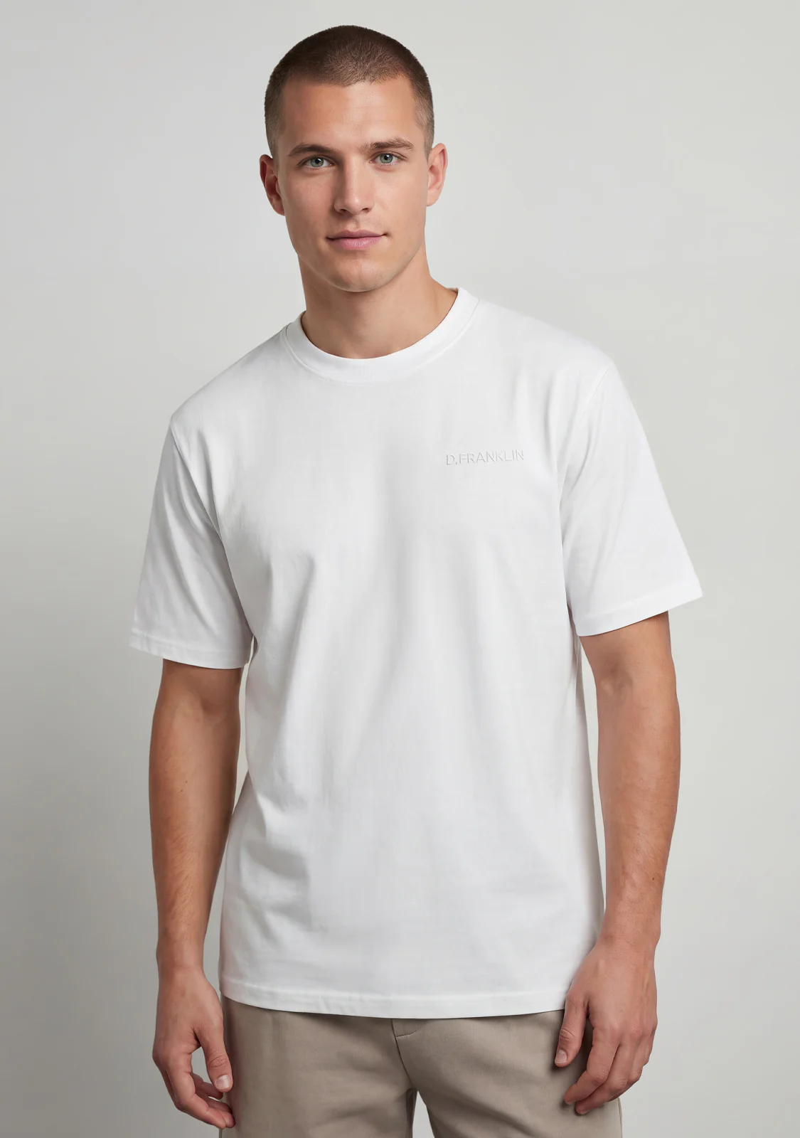Basic T-Shirt White - Image 3
