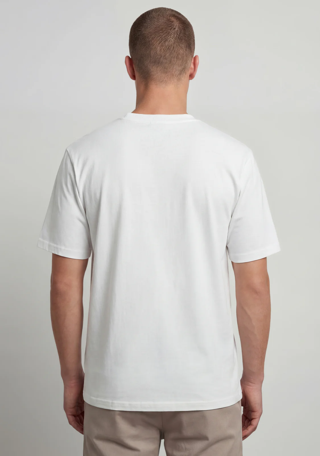 Basic T-Shirt White - Image 4