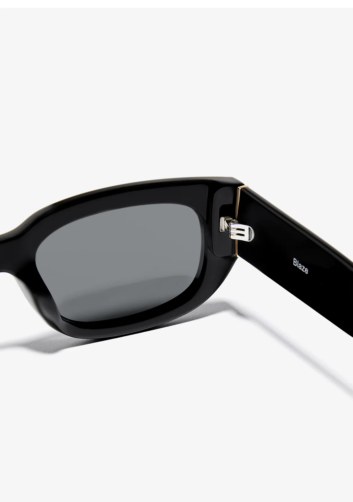 Blaze Black / Black - Image 4