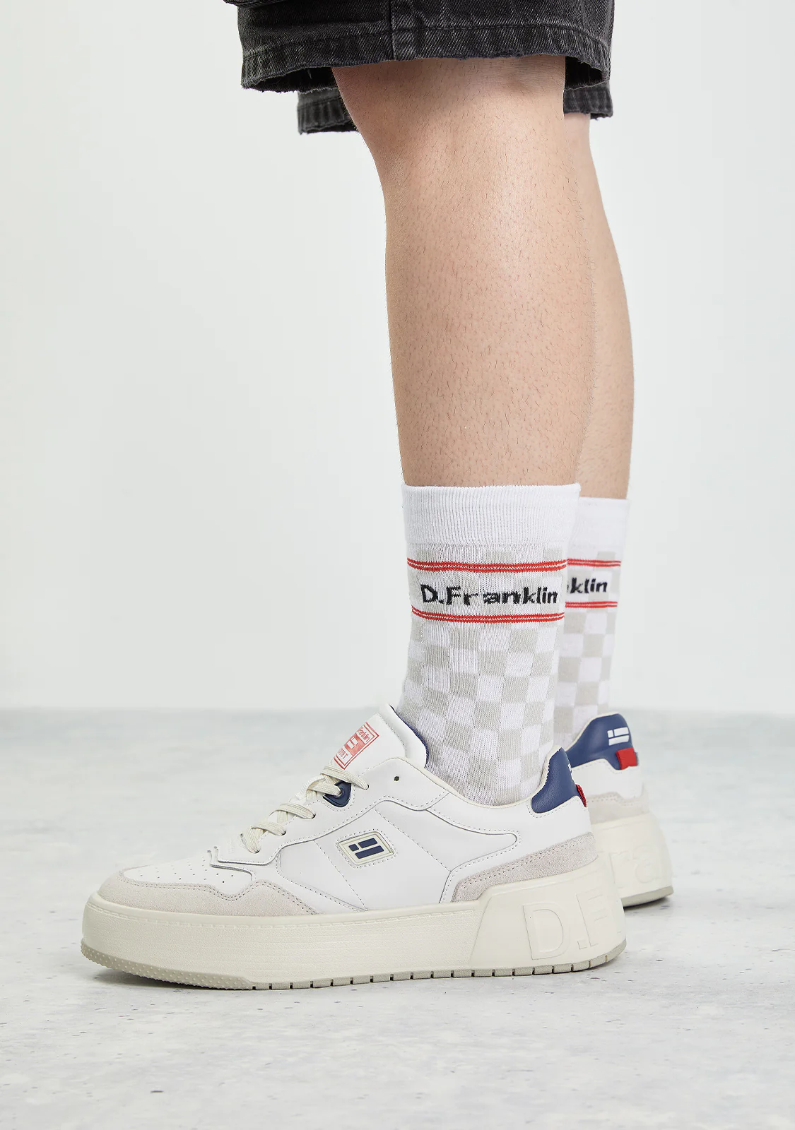 Check Socks White - Image 4