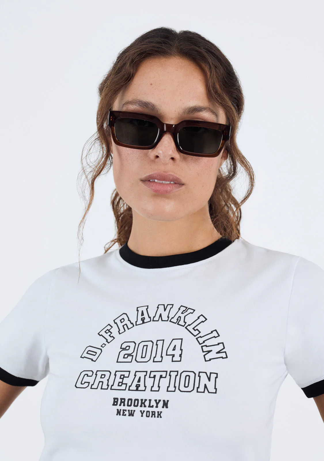Contrast Ribbed Cropped T-Shirt White - Image 5