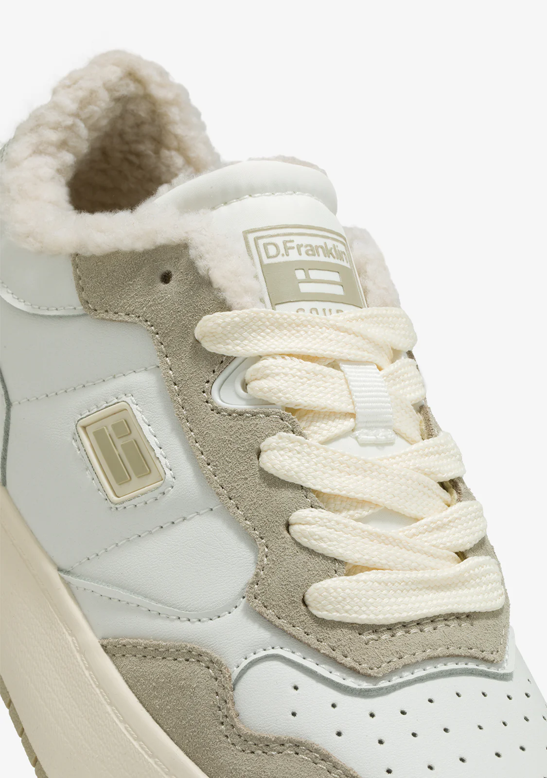 Court Fleece White - Image 3