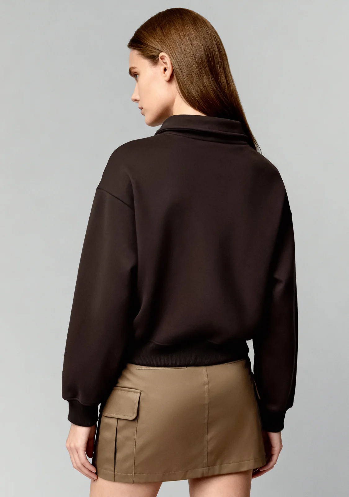 Cropped Polo Sweatshirt Brown - Image 4