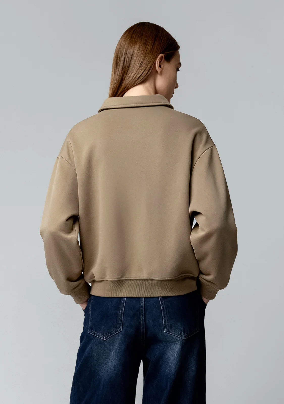 Cropped Polo Sweatshirt Sand - Image 4