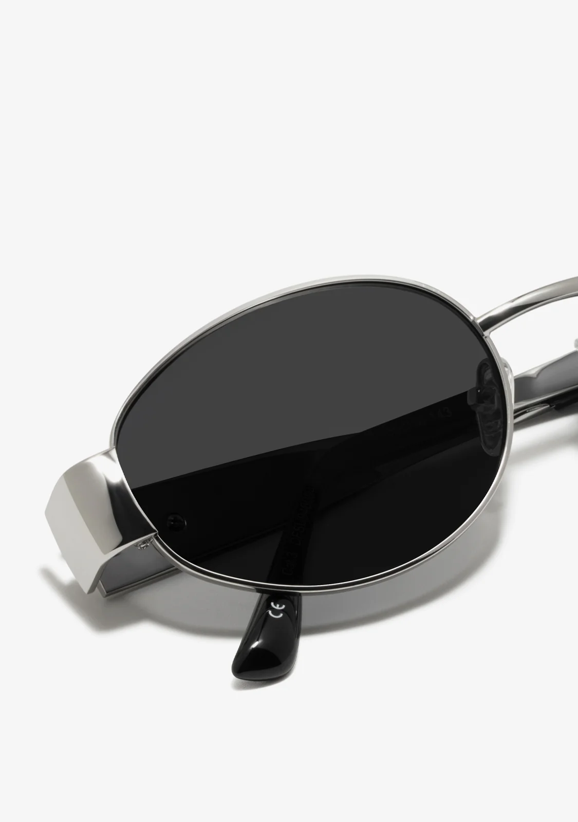 Cuprum Round Silver / Black - Image 3