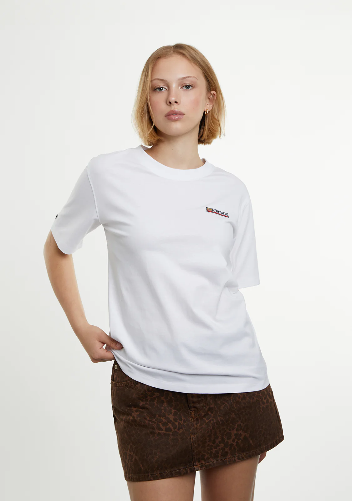 Essential Tee White - Image 4