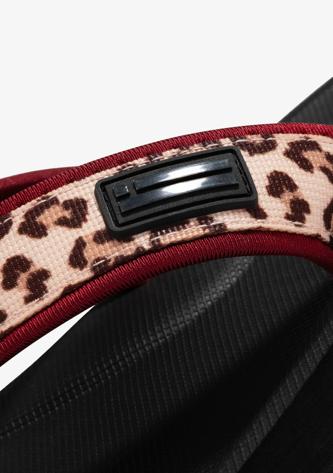 Forest Neo Slides Animal Print Burgundy - Image 3