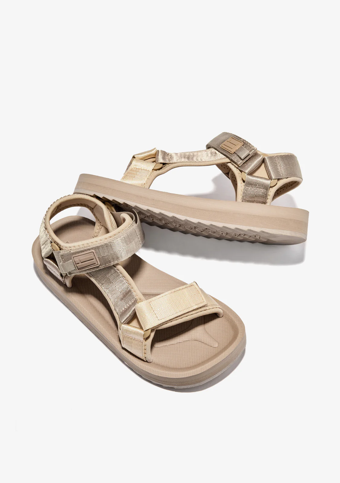 Forest Nylon Met Beige - Image 3