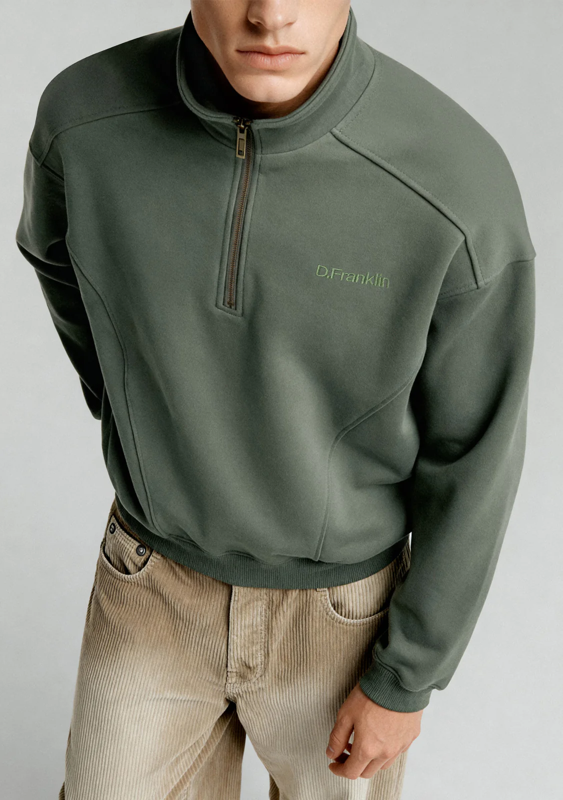 Half-Zip Sweatshirt Sage Green - Image 4
