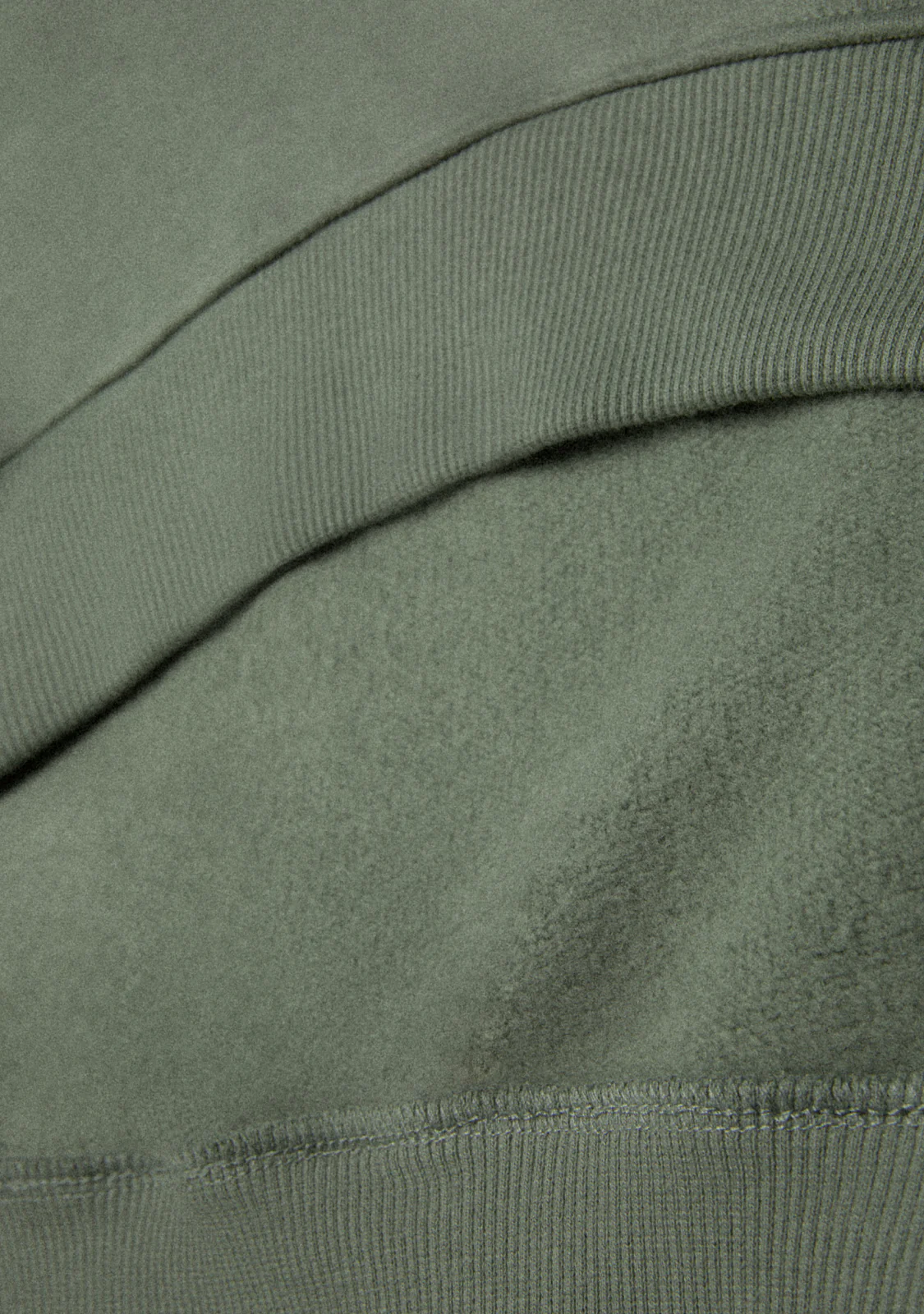 Half-Zip Sweatshirt Sage Green - Image 9