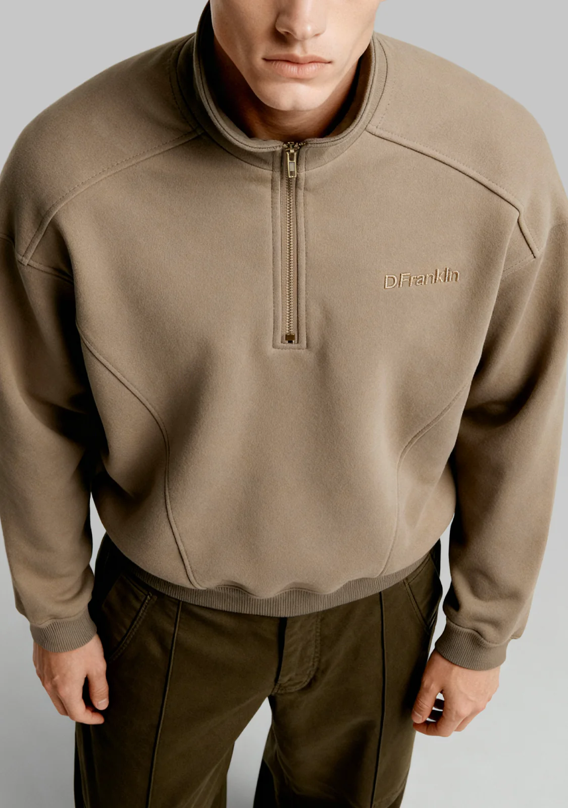 Half-Zip Sweatshirt Sand - Image 4