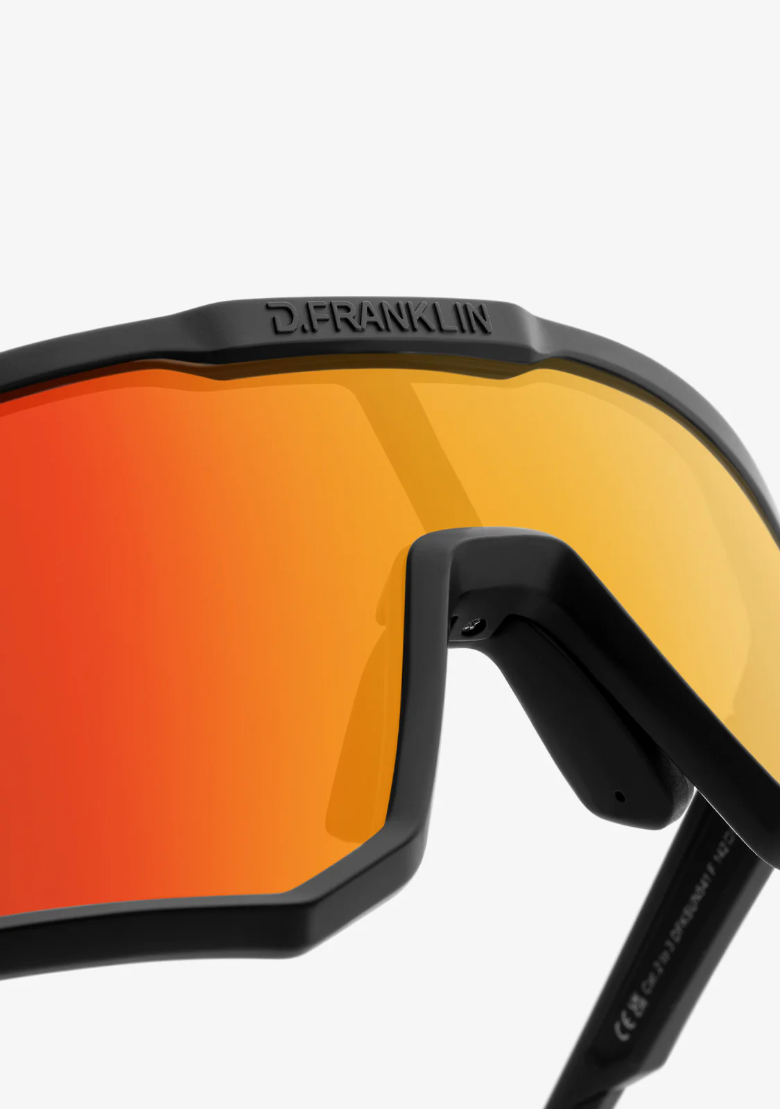 Hurricane Black / Red - Image 3