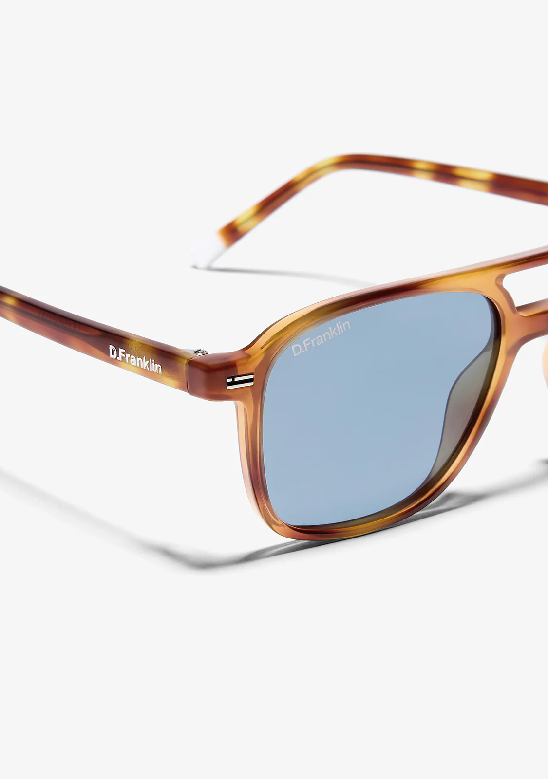 Jackson Square Amber Tort / Blue - Image 3