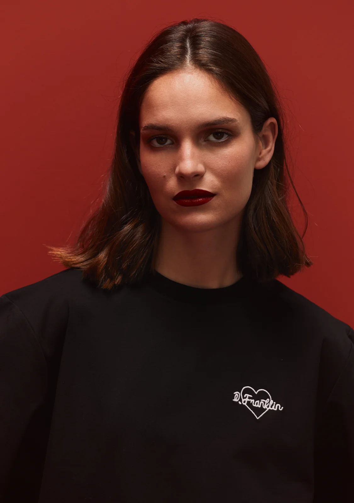 Love Heart T-Shirt Black - Image 6