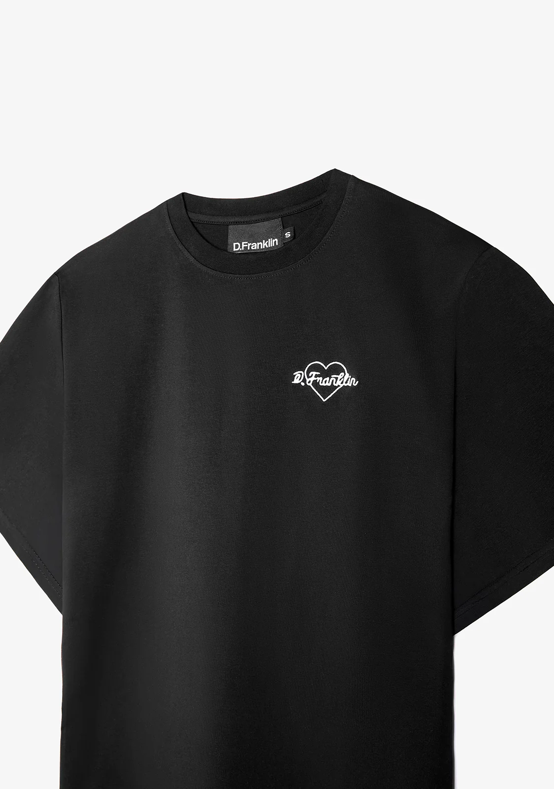 Love Heart T-Shirt Black - Image 7