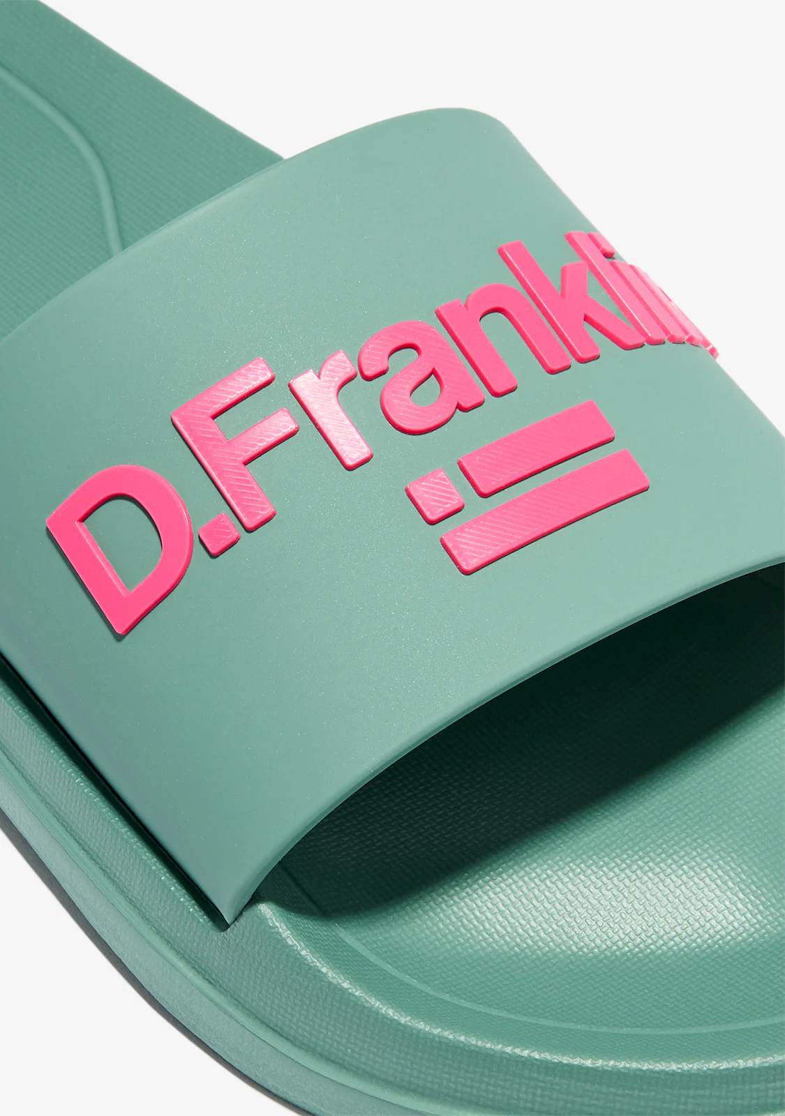 Marea Slides Deep Sea / Fuchsia - Image 4