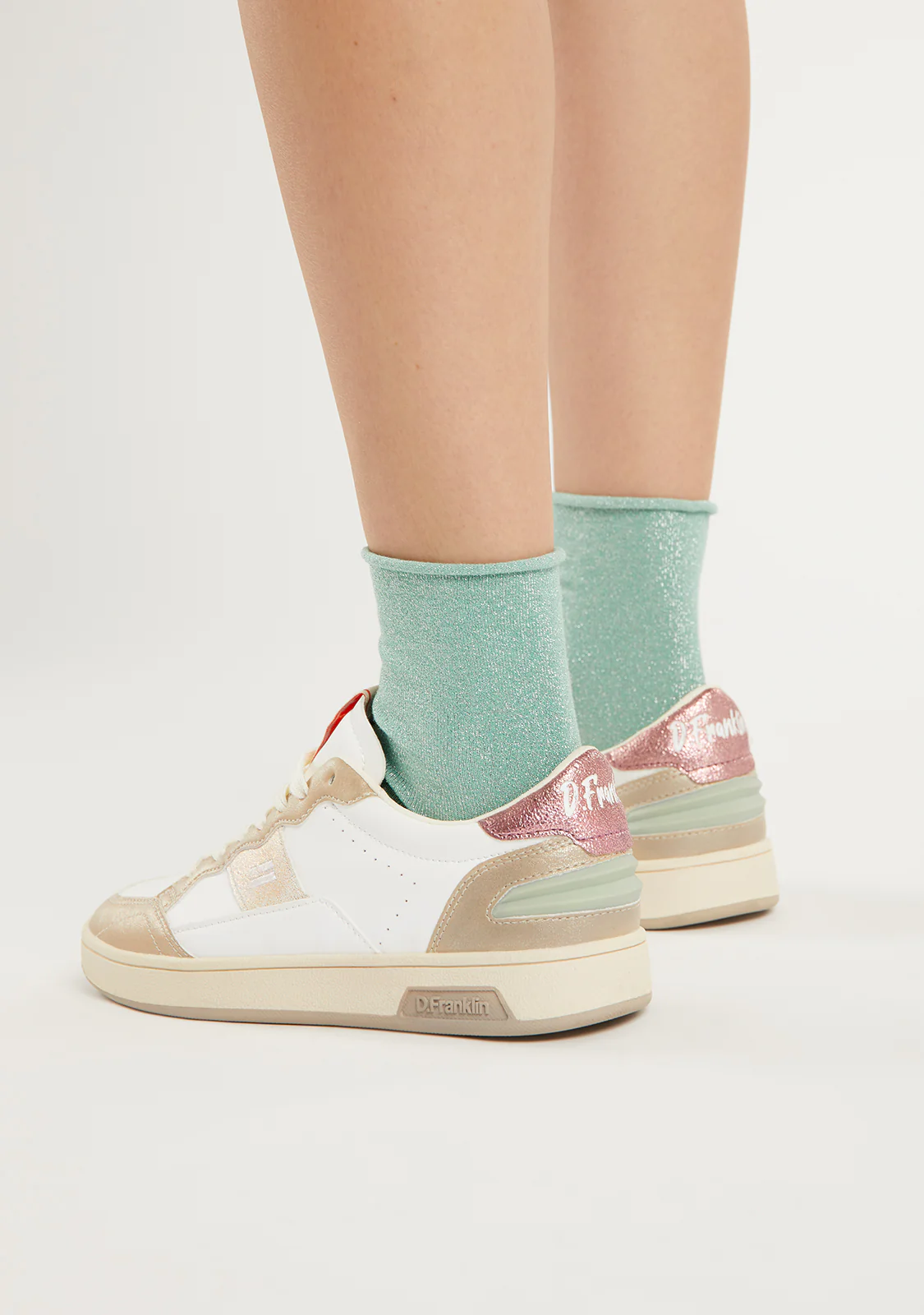 Match Skate Sneakers Gold / White - Image 5