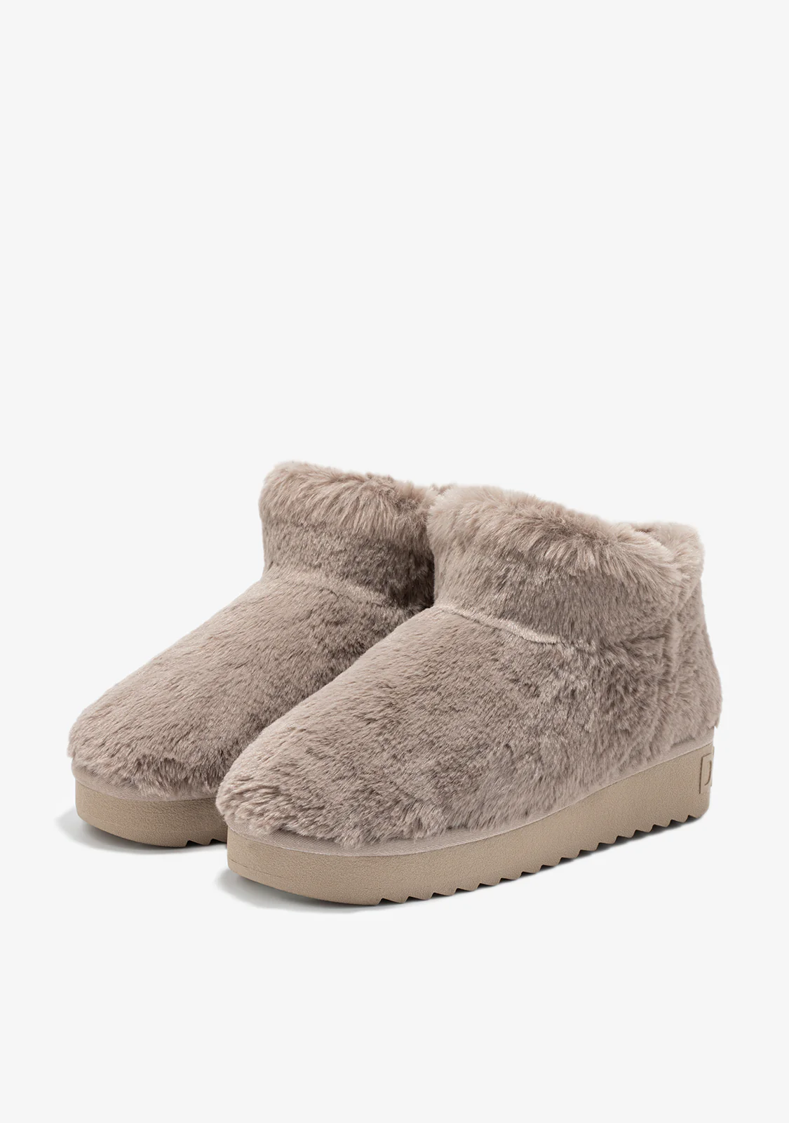 Nordic Full Fur Taupe - Image 2