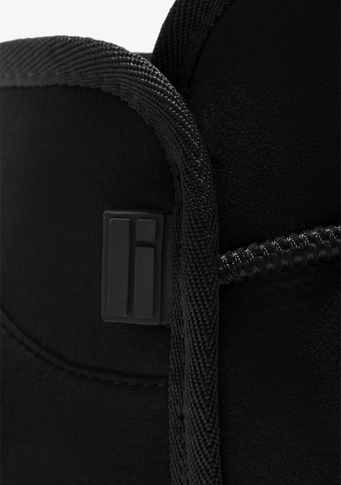 Nordic Low Basic Black - Image 4