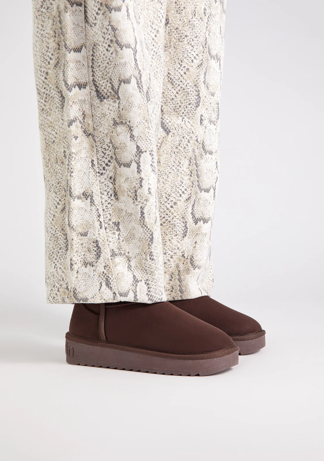 Nordic Low Basic Chocolate - Image 5