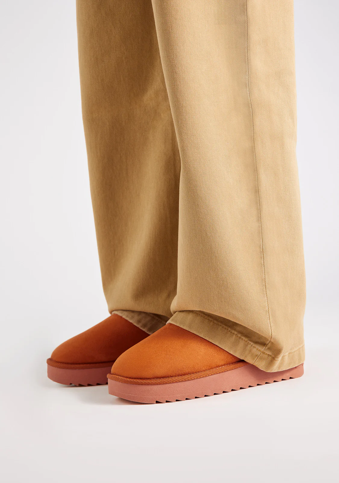 Nordic Low Basic Orange - Image 5