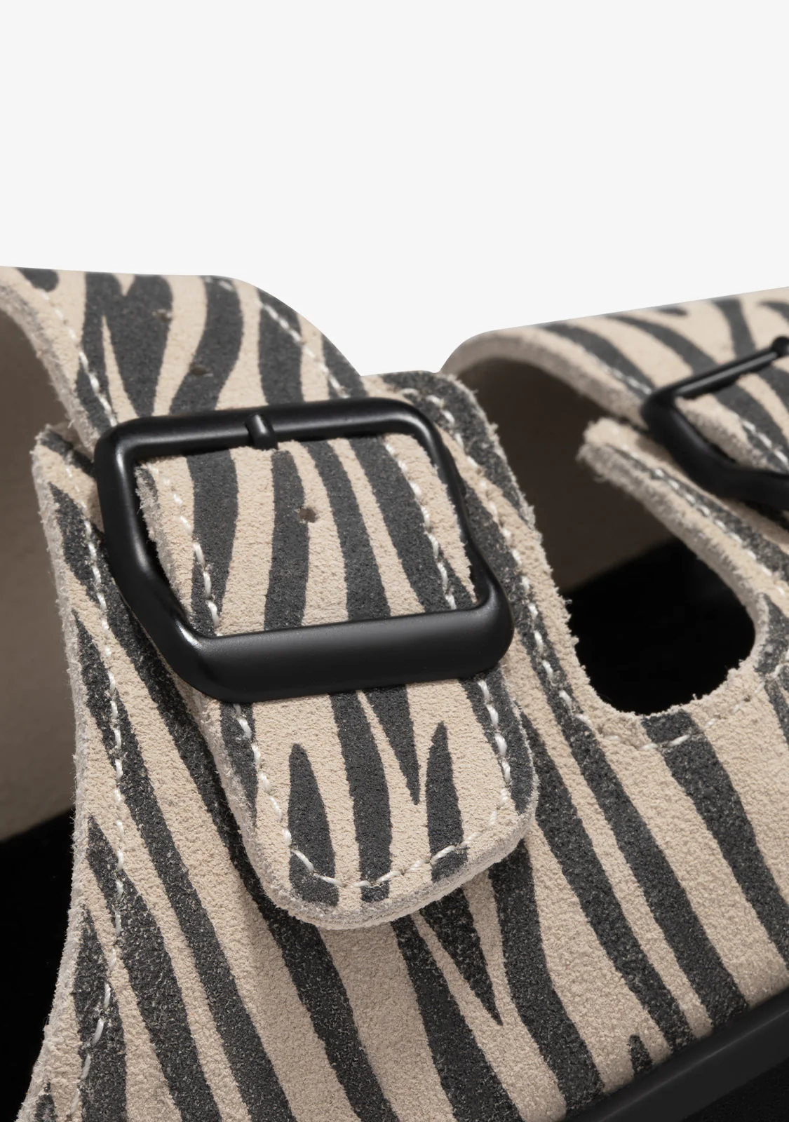Nordic Sandal Buckle Zebra - Image 3