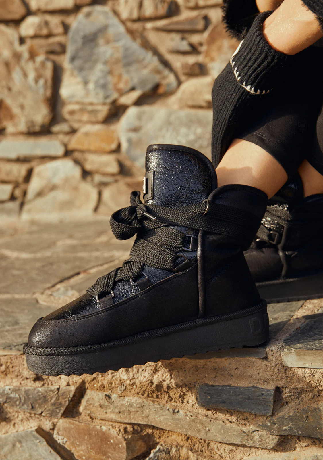 Nordic Shiny Black - Image 6