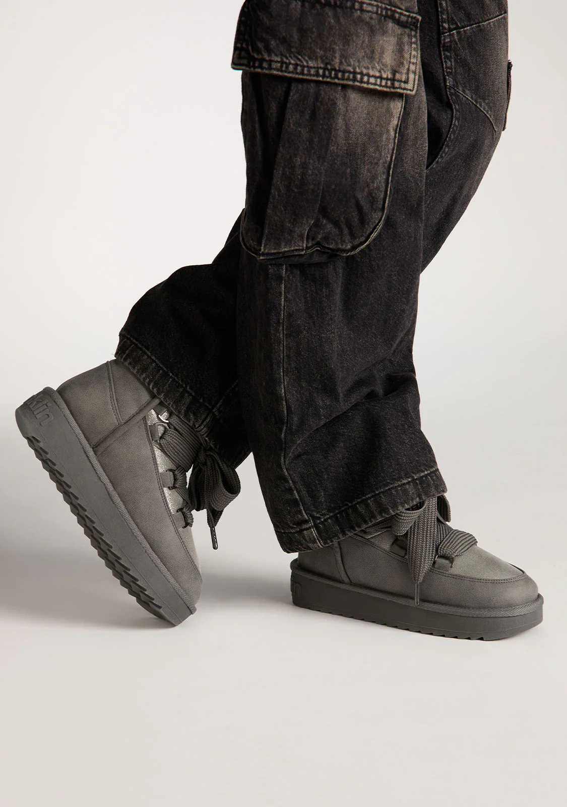 Nordic Shiny Grey - Image 5