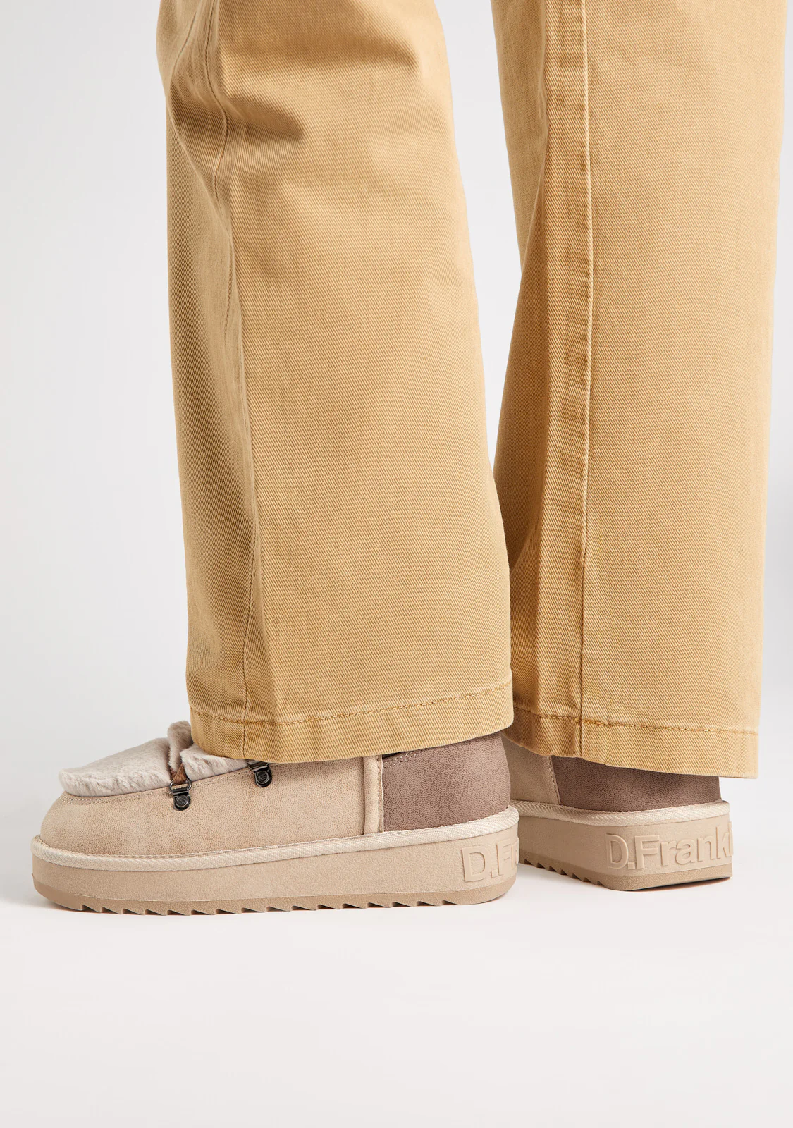 Nordic Trk Fur Gradient Taupe - Image 5