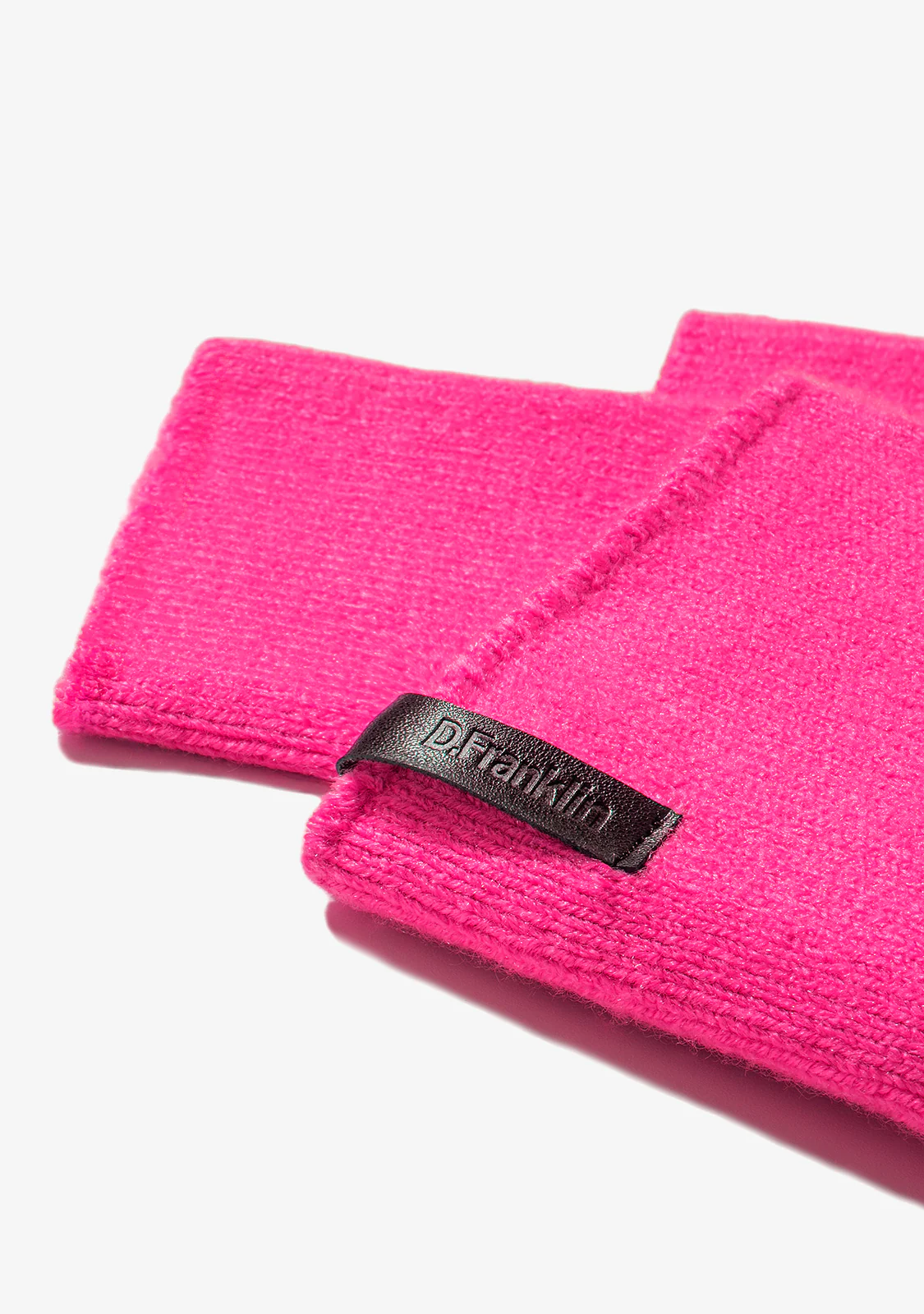 Nordic TRK Knitted Fingerless Gloves Fushsia - Image 2