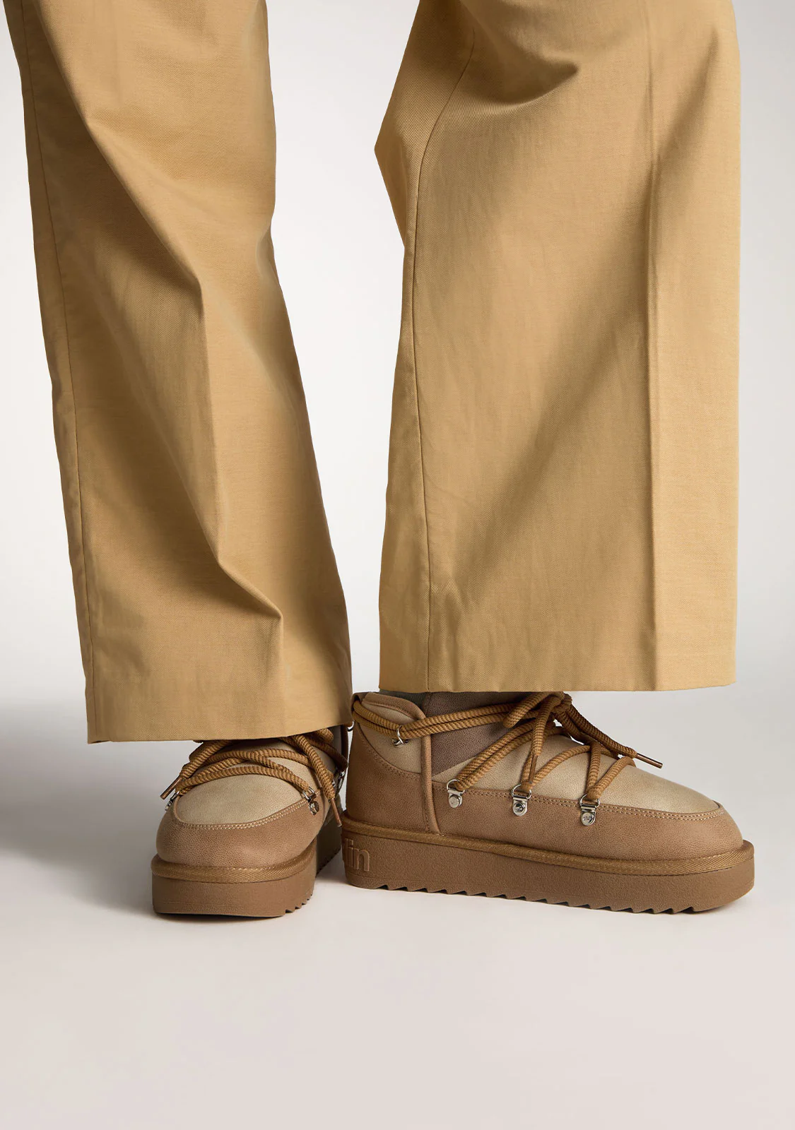 Nordic Trk Low Beige - Image 5