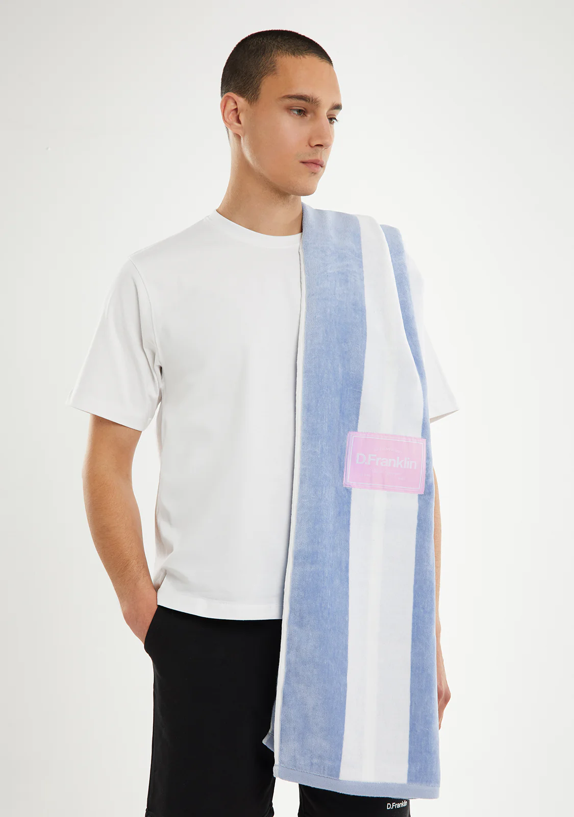 Old Money Jacquard Velour Beach Towel Blue - Image 5