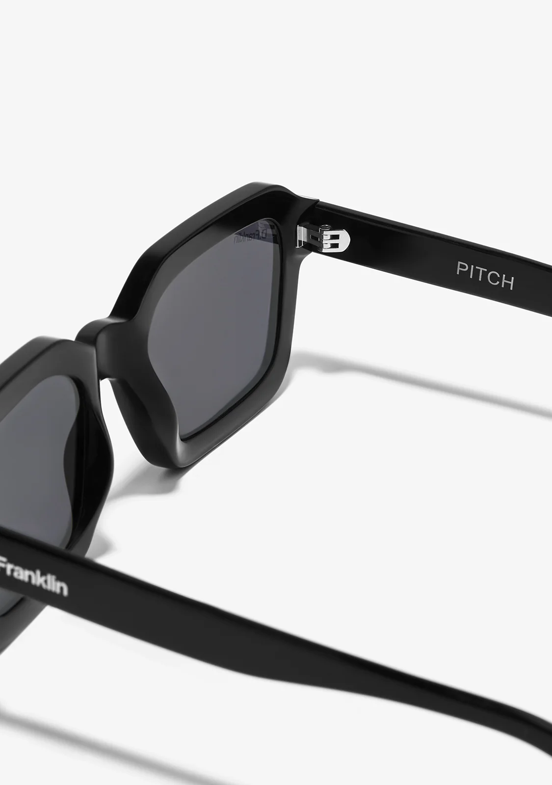 Pitch Black / Black - Image 4