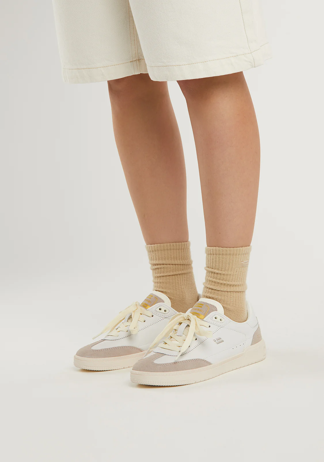 Rebel Micro Full White - Image 6