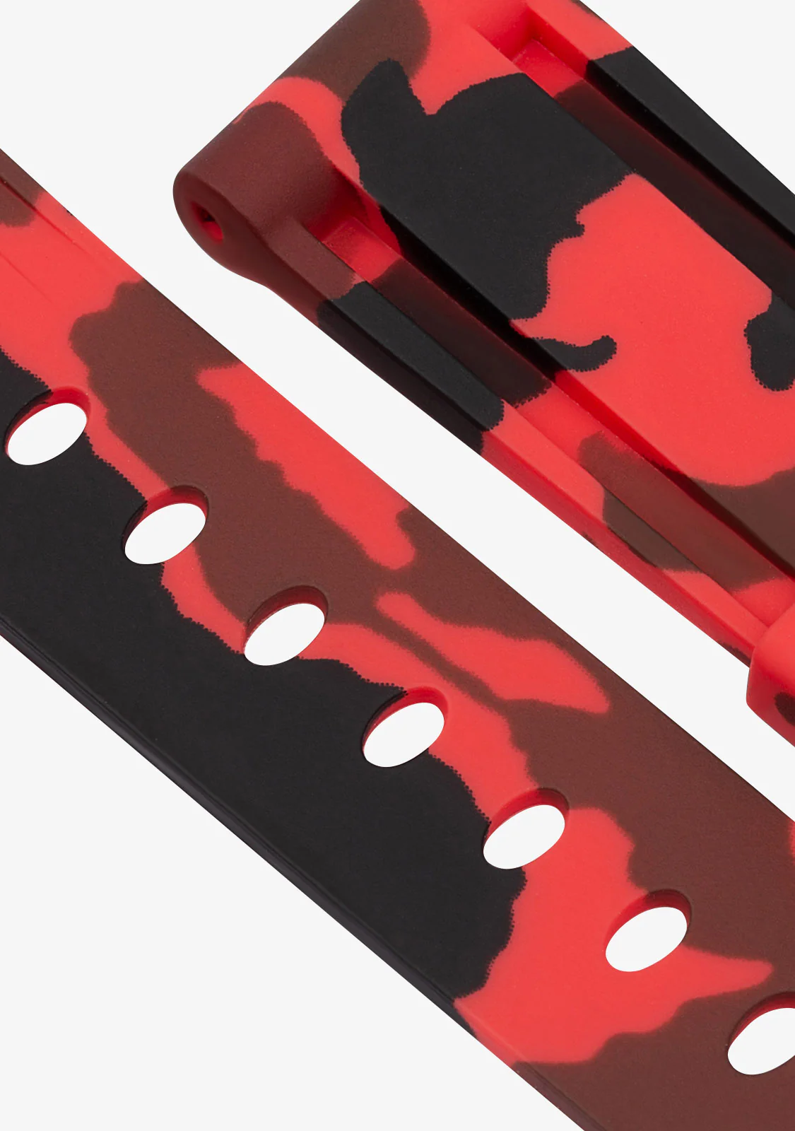 Silicone Band Camo Red - Image 3