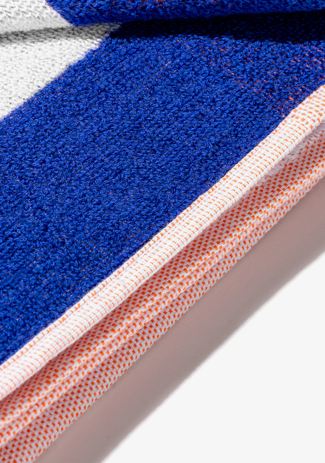 Summer Club Jacquard Beach Towel White - Image 3