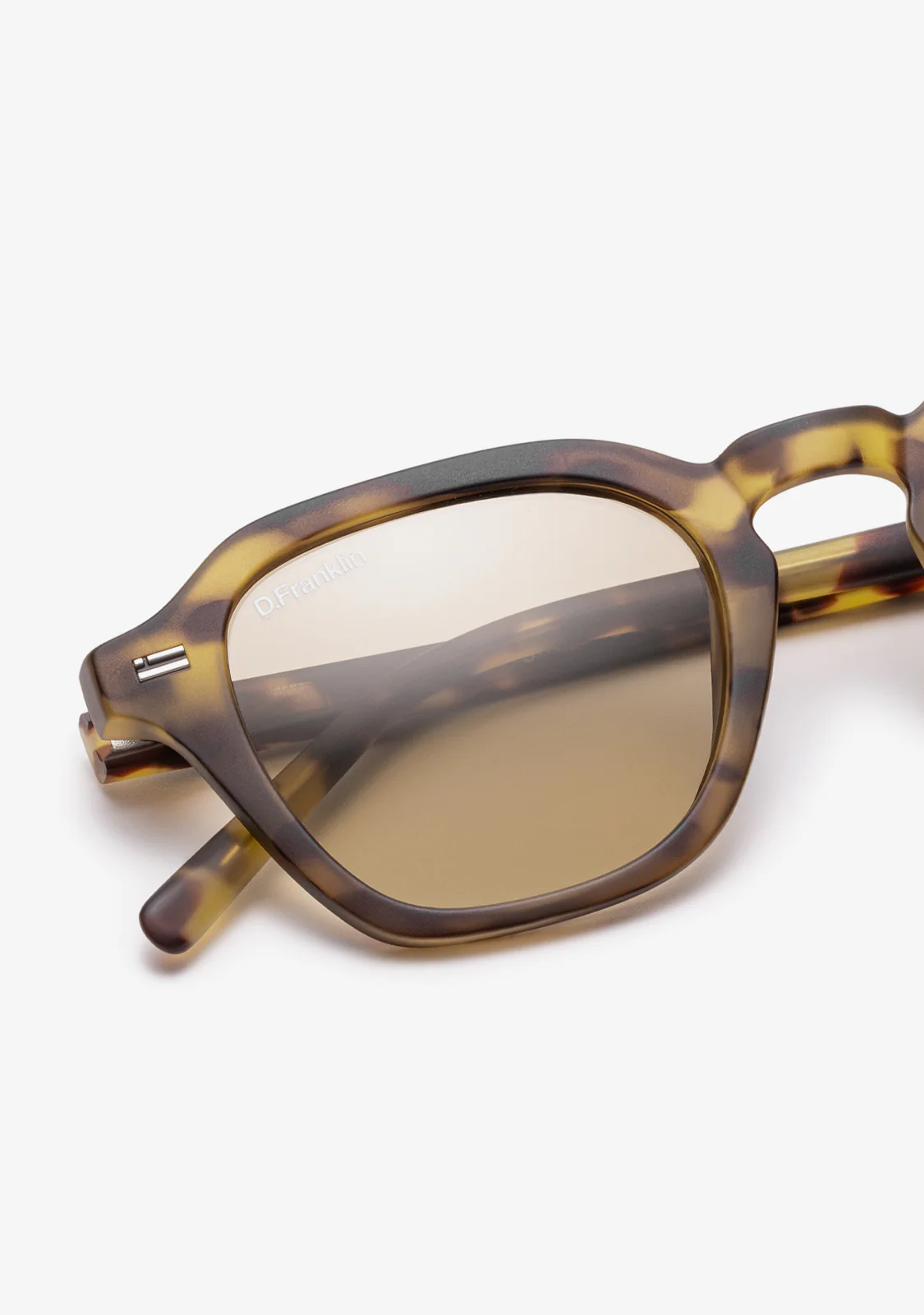 Ultra Light S Square Matte Tort / Photochromic Brown - Image 6