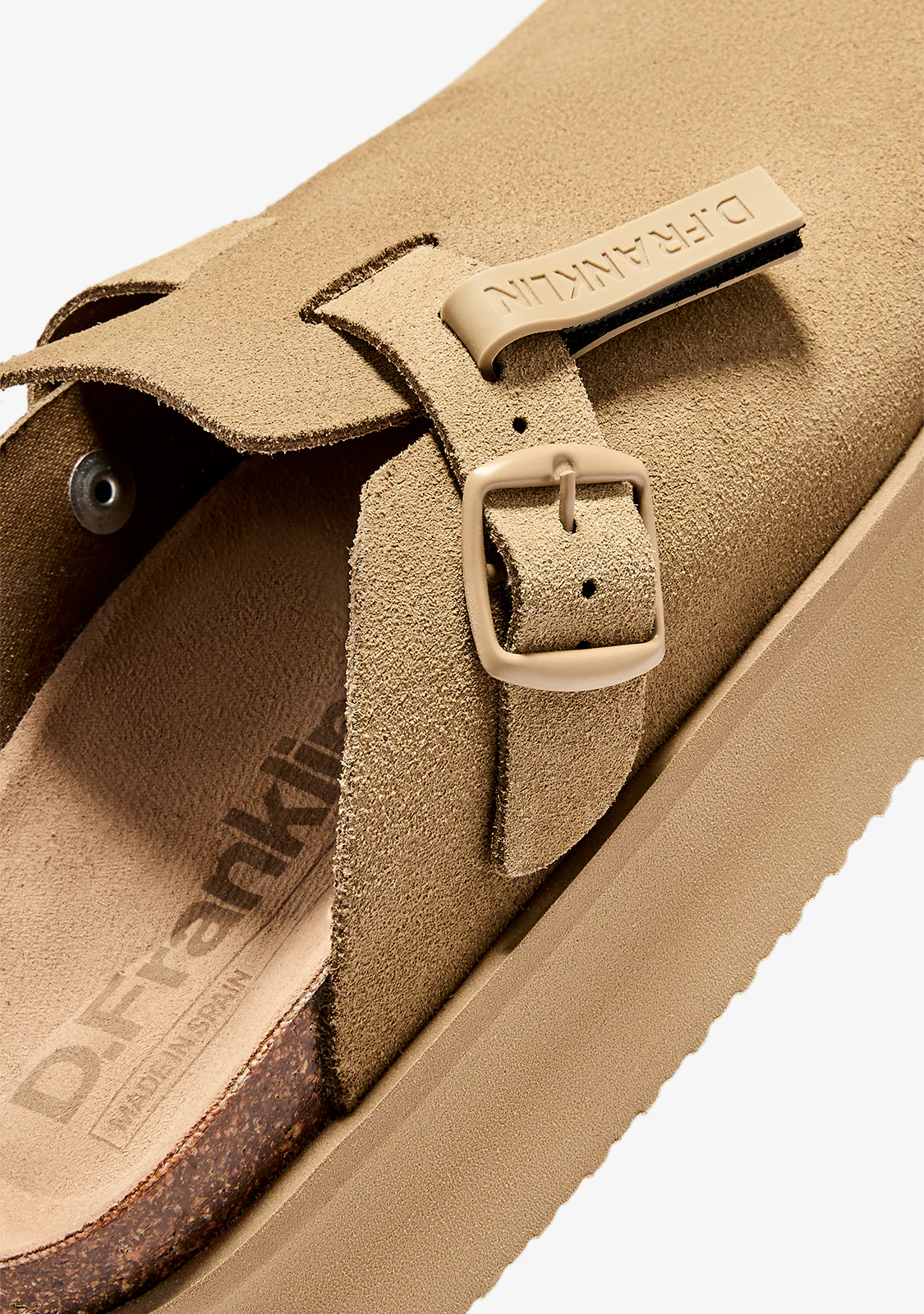 Vibe Sandals Clog Platform Suede Sand - Image 3